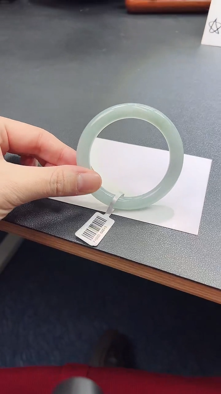 【闪购商品】翡翠手镯未镶嵌手镯