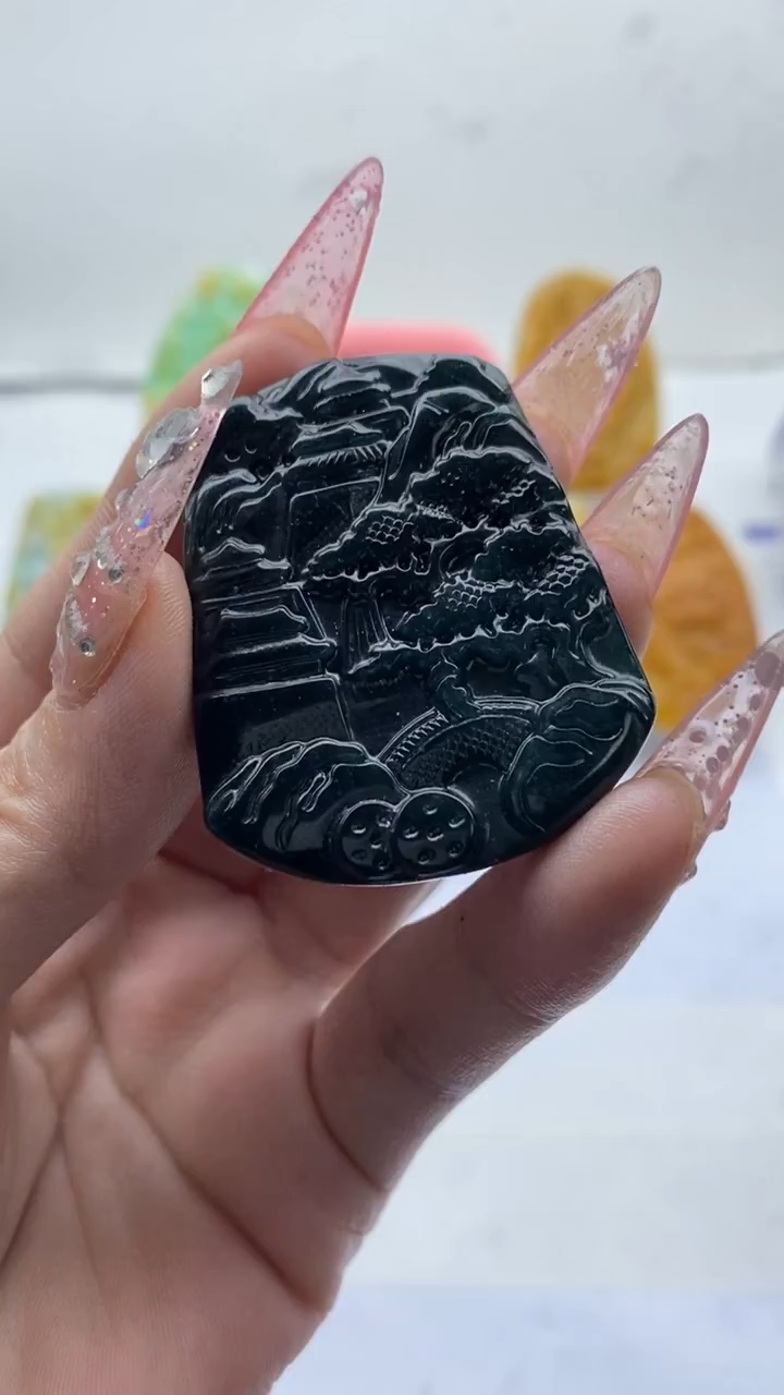 【闪购商品】翡翠颈饰未镶嵌挂件