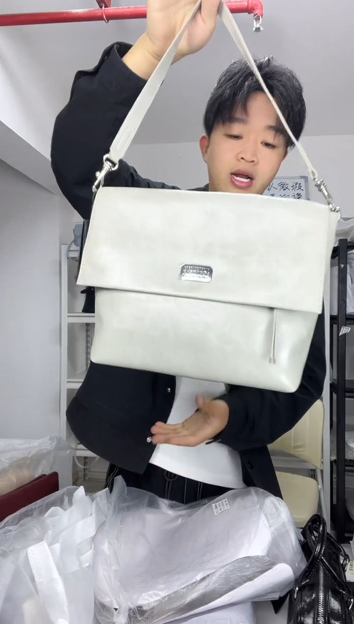 牛皮【尤尤轻奢女包】时尚百搭轻奢款式女包824