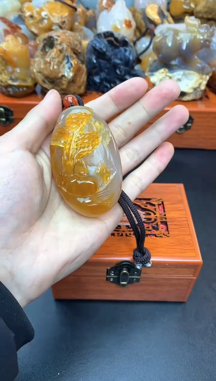 【闪购商品】玛瑙/玉髓珠宝奇石未镶嵌0