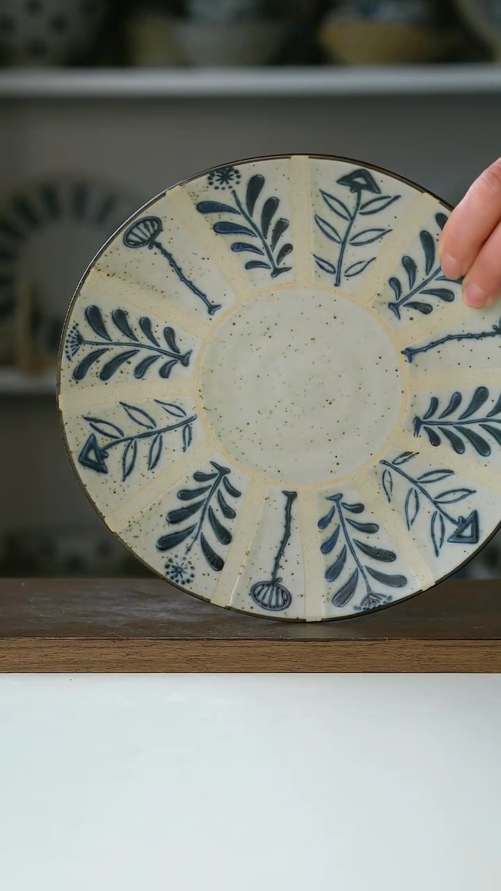 【闪购商品】陶瓷手绘百草花早餐盘21cm@4-2@