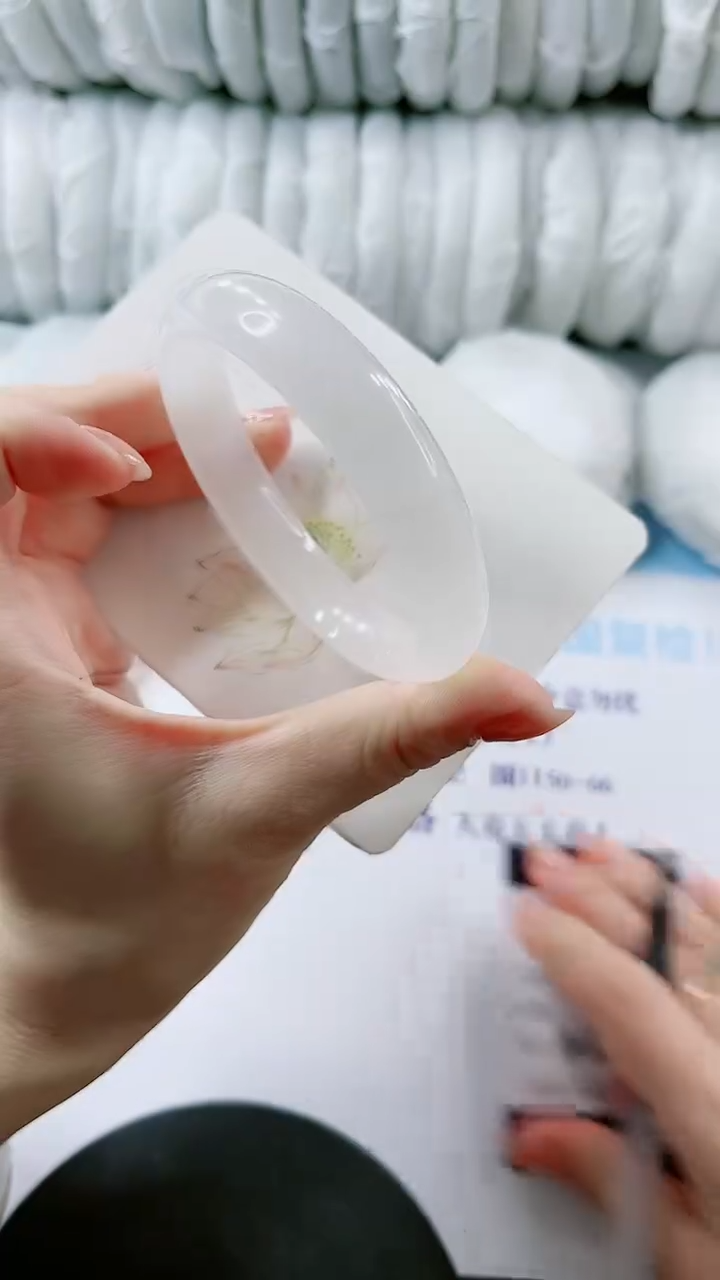 【闪购商品】石英质玉手镯未镶嵌多样性发货V26