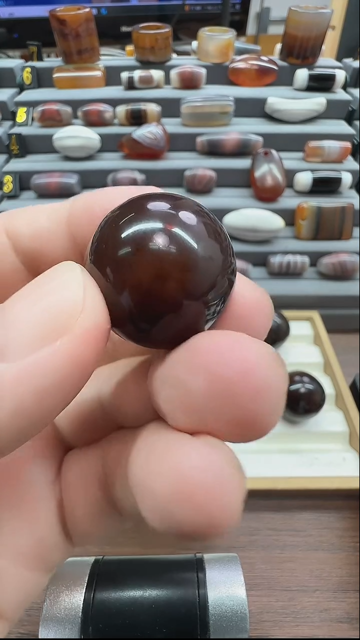 未镶嵌颈饰玛瑙/玉髓?玛瑙26