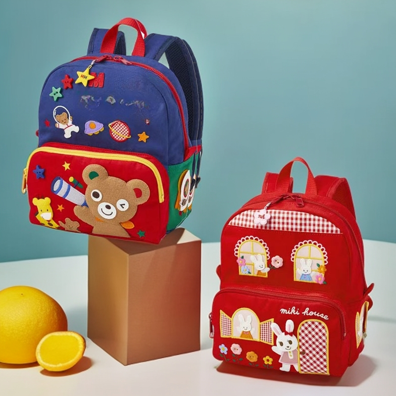 日系男女童卡通刺绣小书包