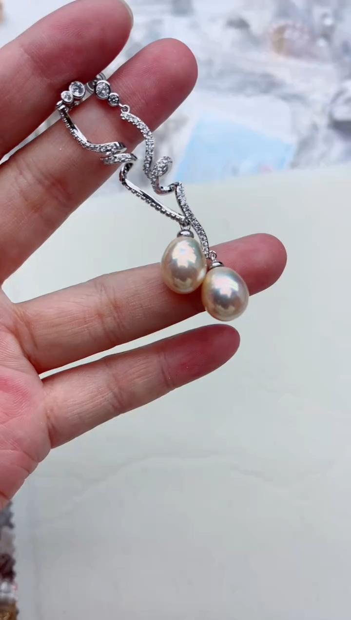 未镶嵌耳饰淡水珍珠多样性发其一，非无暇