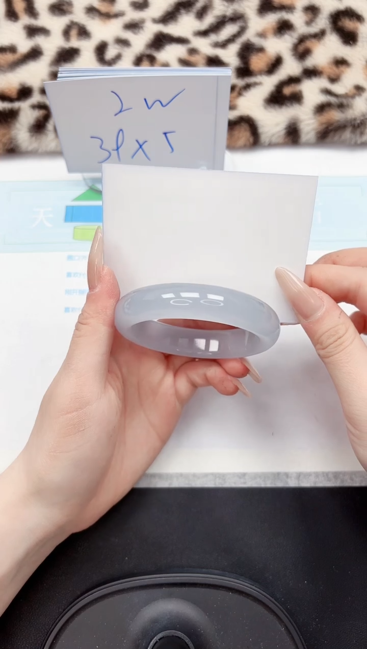 【闪购商品】石英质玉手镯未镶嵌316-56