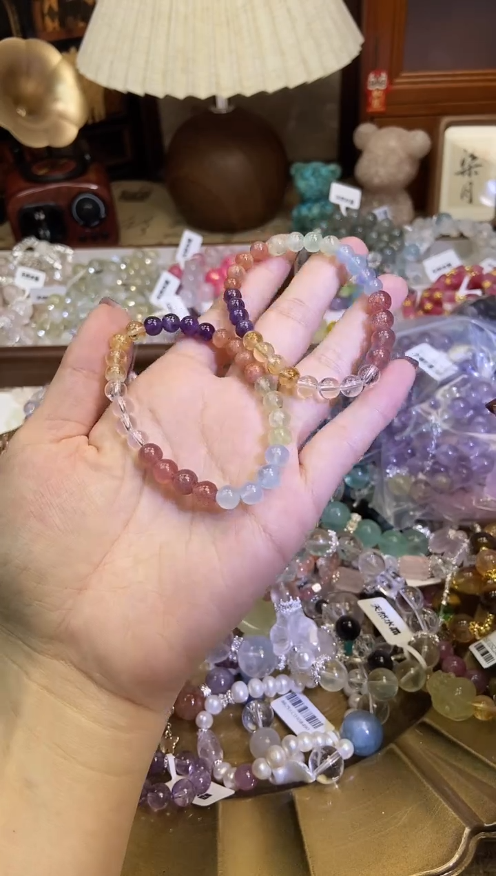 水晶手链未镶嵌332多宝