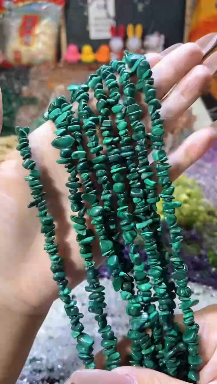 水晶珠宝半成品未镶嵌孔雀