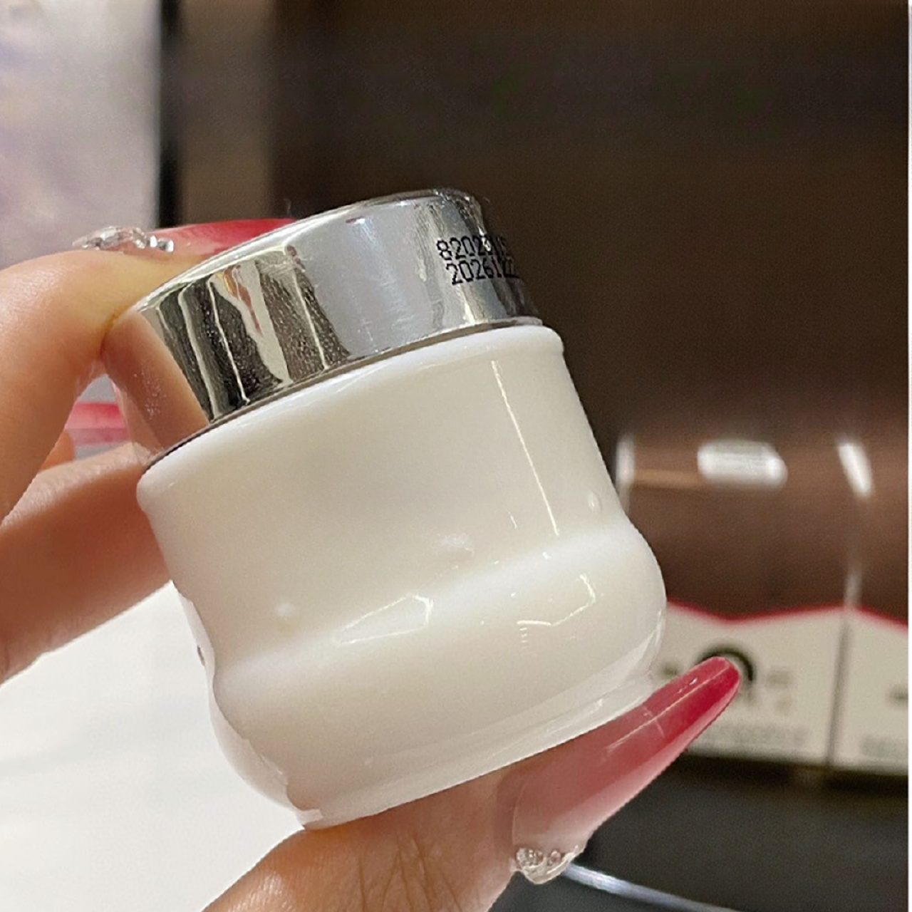 （皇）珍珠霜一瓶 