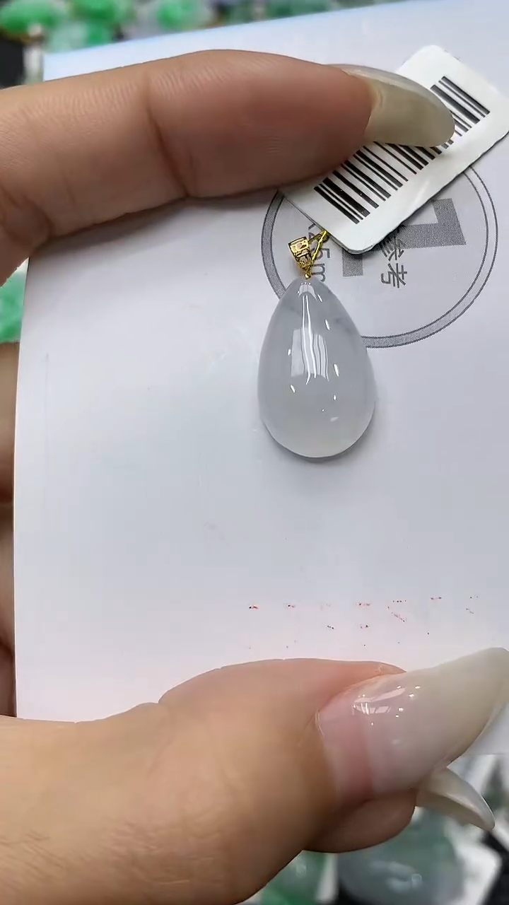 颈饰18K金镶嵌翡翠11111111111