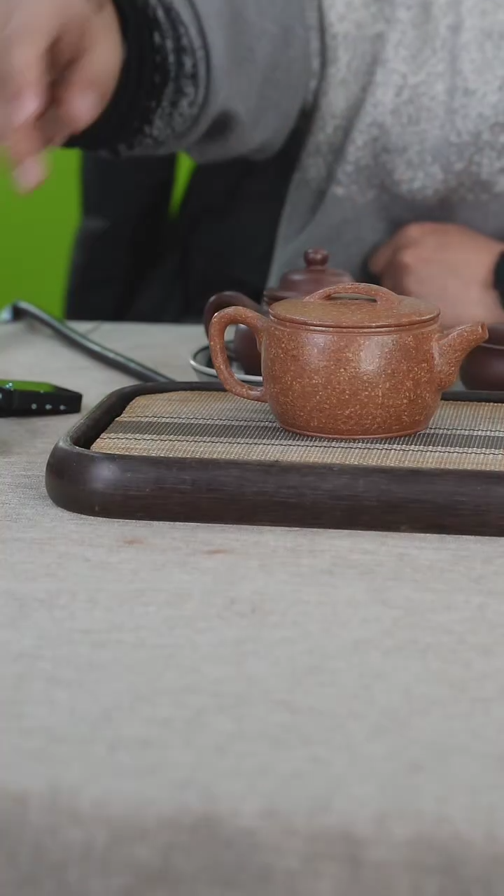 【闪购商品】紫砂茶壶冷金黄汉瓦（微瑕不退不换）