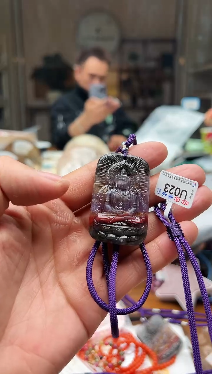 【闪购商品】水晶颈饰未镶嵌u023 四色极光吊坠