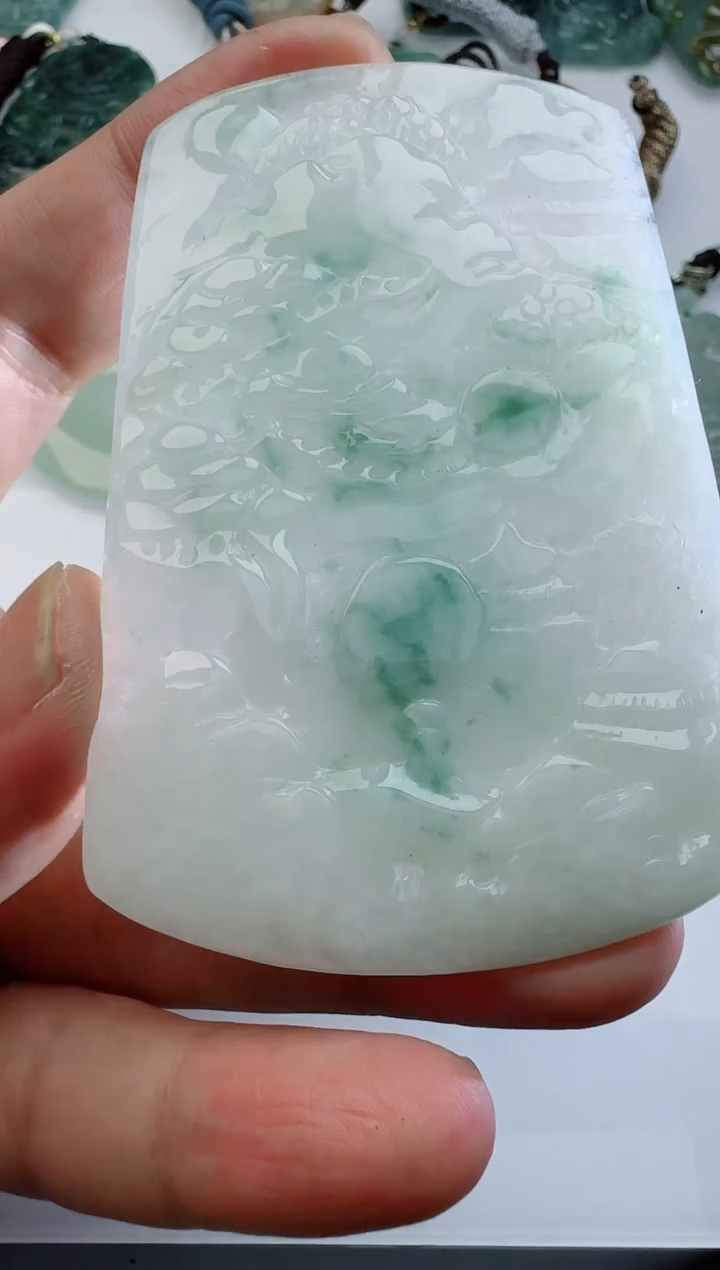 【闪购商品】翡翠吊坠(不含链)未镶嵌1111111111
