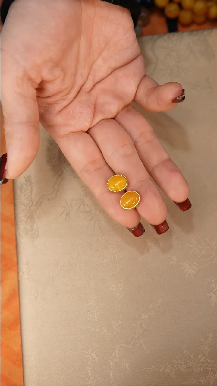 【闪购商品】琥珀耳饰银S925镶嵌耳饰