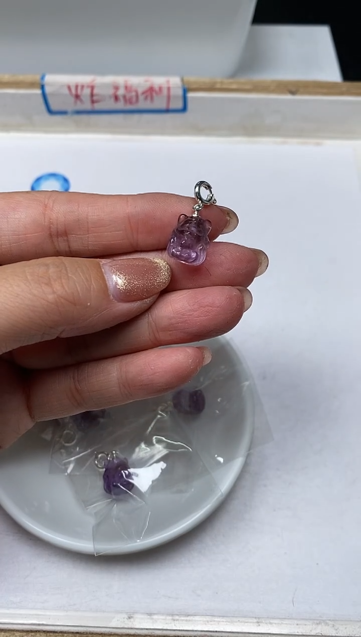 【闪购商品】水晶散珠未镶嵌M336 紫水晶 九尾狐1个15元