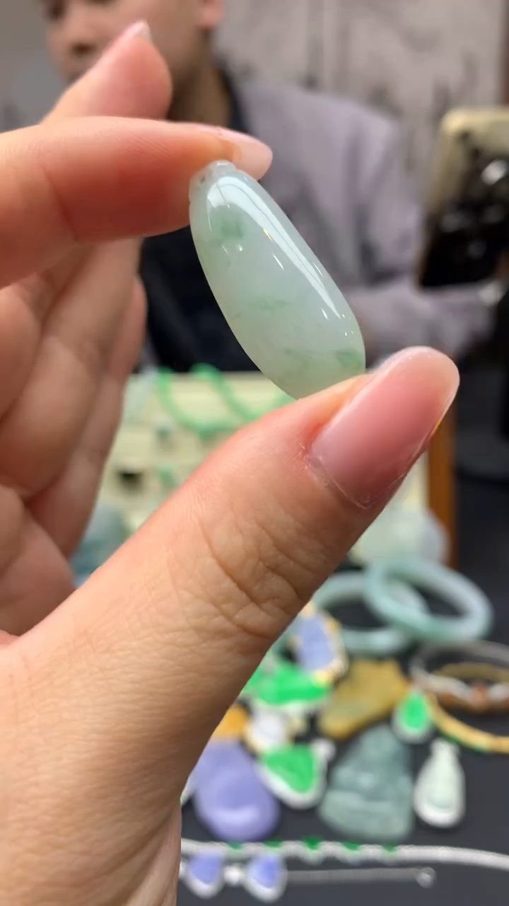 【闪购商品】翡翠颈饰未镶嵌1-天然翡翠