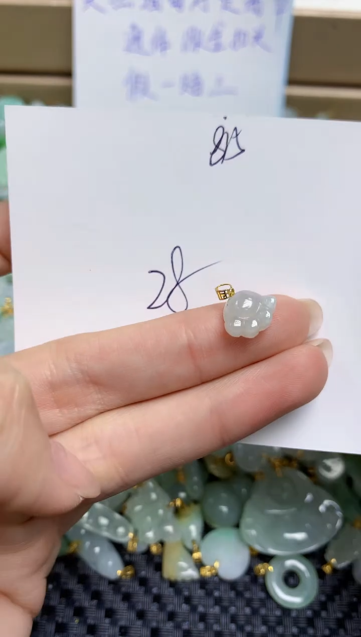 【闪购商品】翡翠颈饰18K金镶嵌天然缅甸A货翡翠