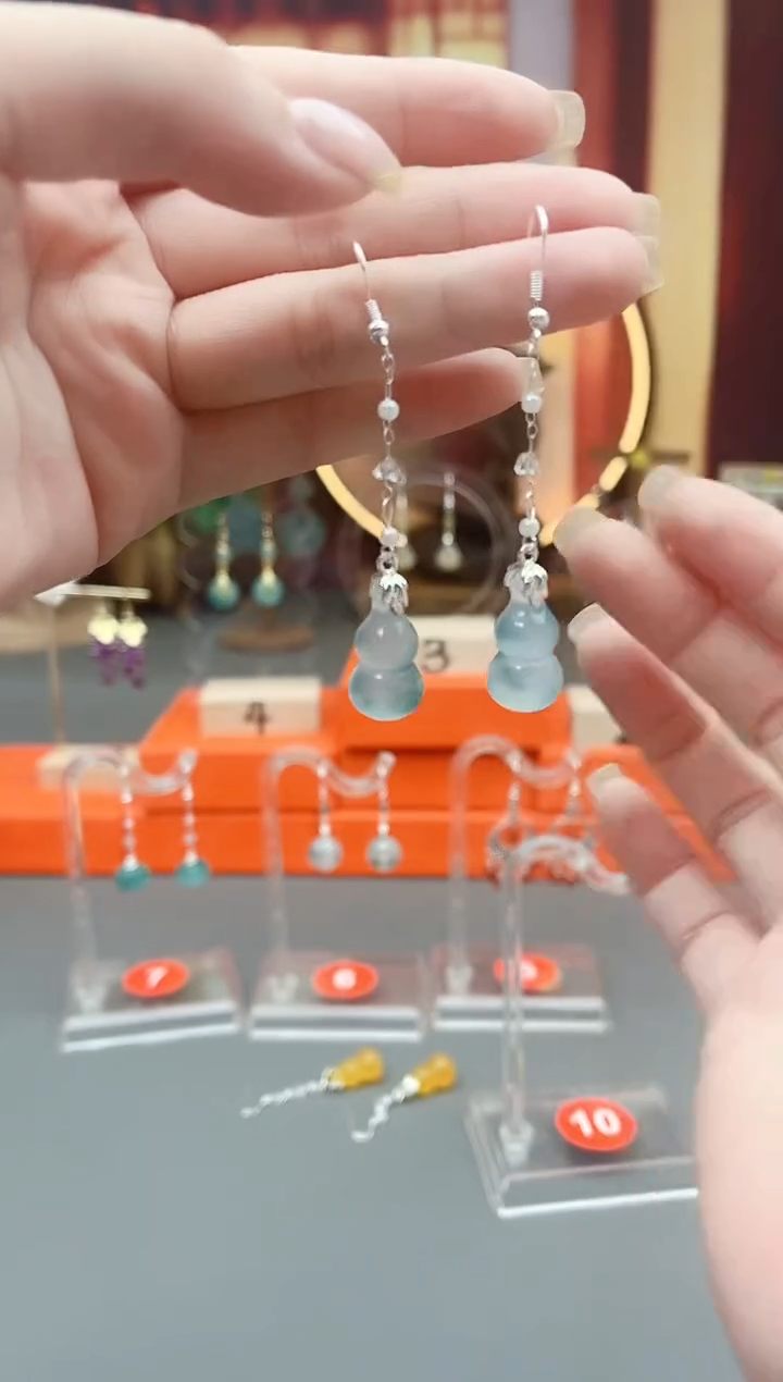 未镶嵌石英质玉（非洲翠）耳钉219