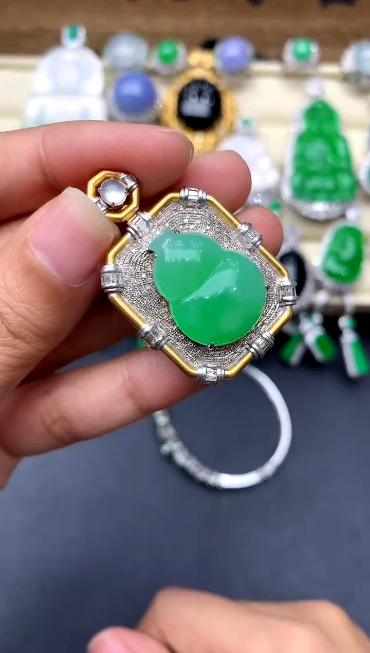 【闪购商品】翡翠颈饰18K金镶嵌468-中国好珍宝