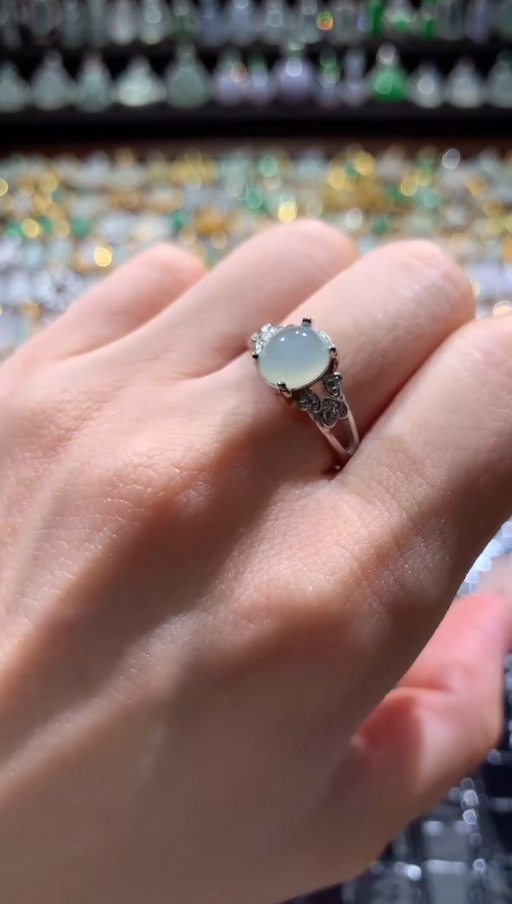 翡翠银S925镶嵌颈饰翡翠