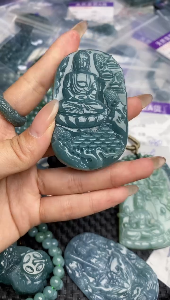 【闪购商品】翡翠颈饰未镶嵌111111111