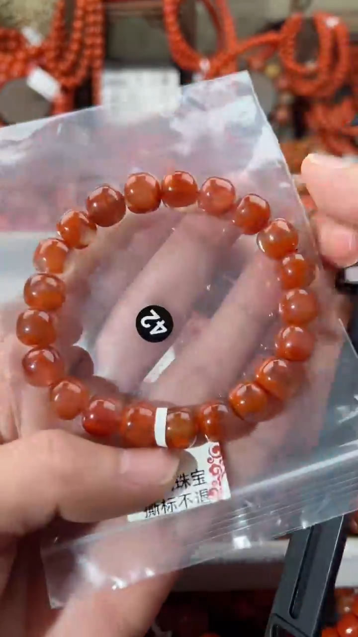 【闪购商品】南红玛瑙手串未镶嵌10