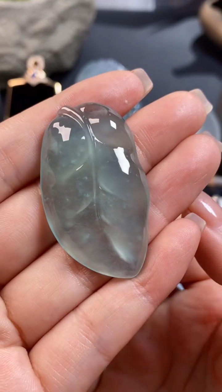 【闪购商品】翡翠颈饰未镶嵌翡翠叶子吊坠