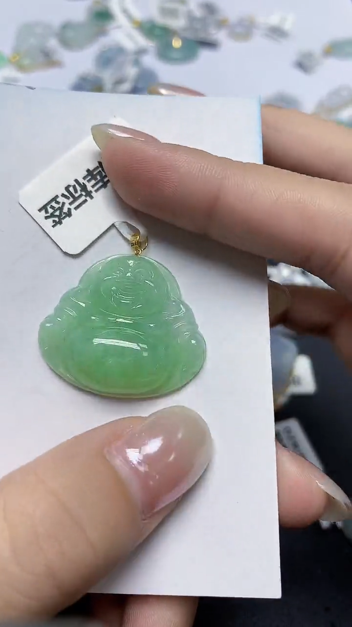 翡翠18K金镶嵌颈饰天然缅甸翡翠A货