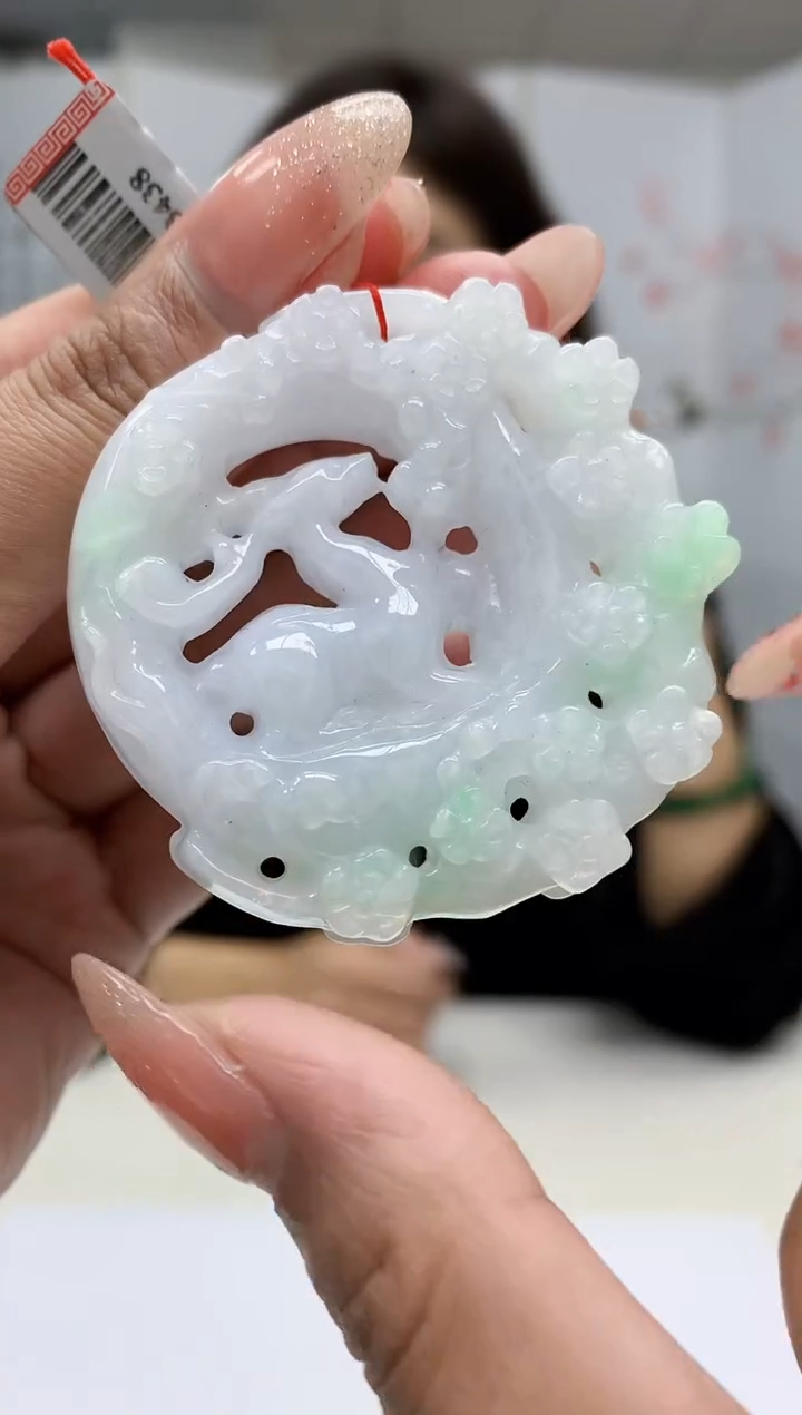 【闪购商品】定制翡翠未镶嵌4829MM-毛货挂件32