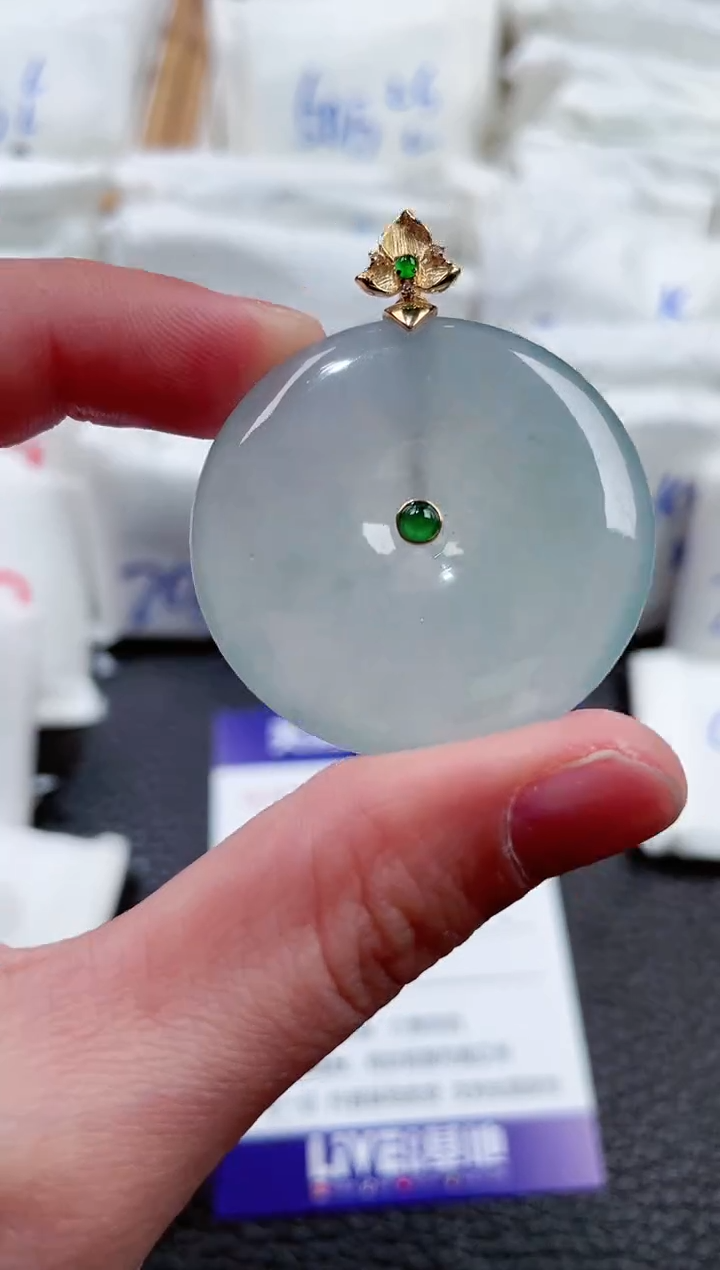 【闪购商品】翡翠颈饰18K金镶嵌00011758