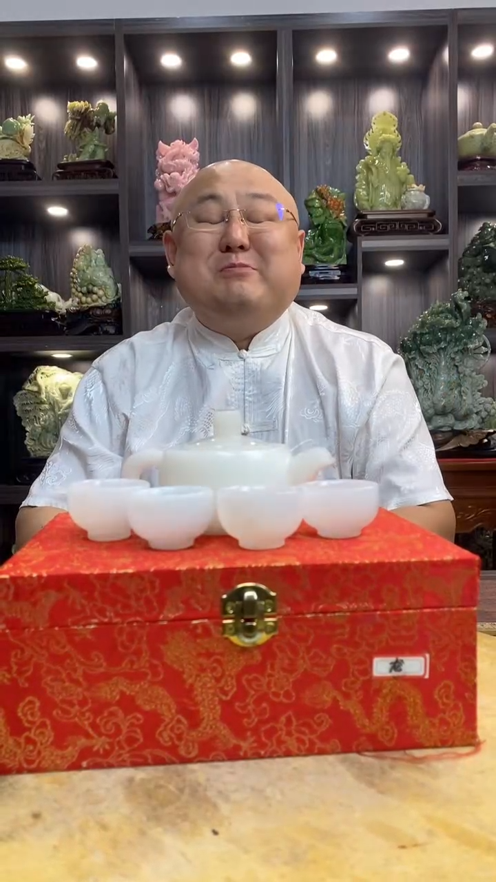 玉边*玉岫岩料手工雕刻装饰摆件居家送礼一物一图精品摆件