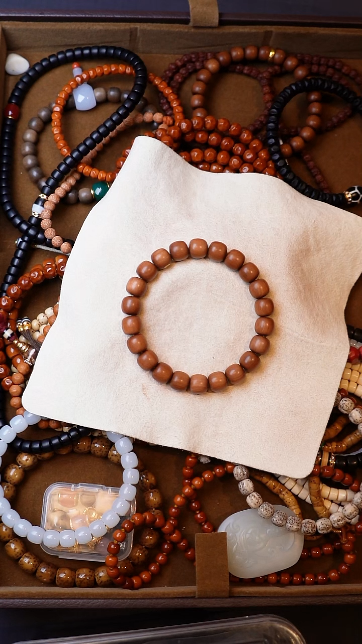 檀香木手串/手链老山檀香10mm