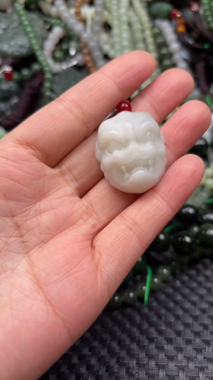 【闪购商品】和田玉颈饰未镶嵌1