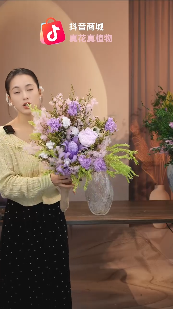 藤：单花束不带花瓶