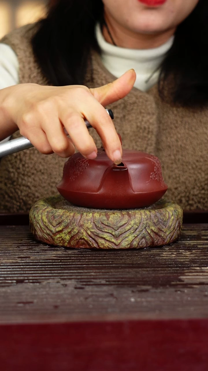 宜兴原矿紫砂壶茶壶宜兴原矿紫砂壶茶壶220C