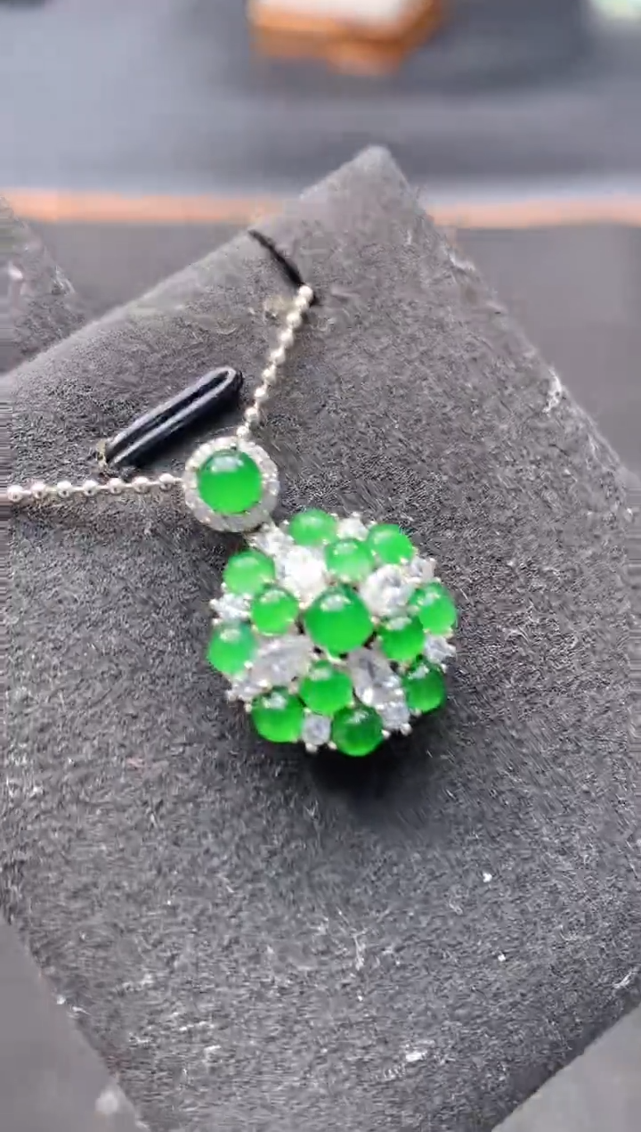 未镶嵌挂件翡翠天然翡翠