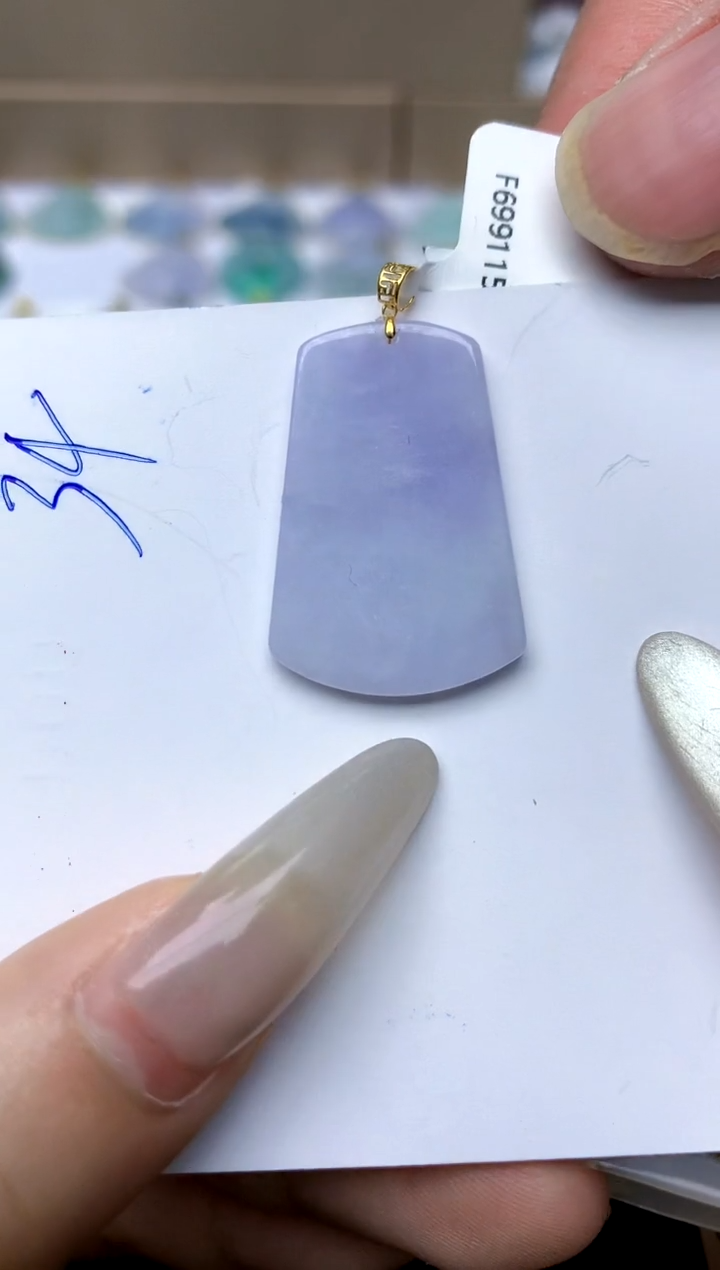 【闪购商品】翡翠颈饰18K金镶嵌天然A货翡翠