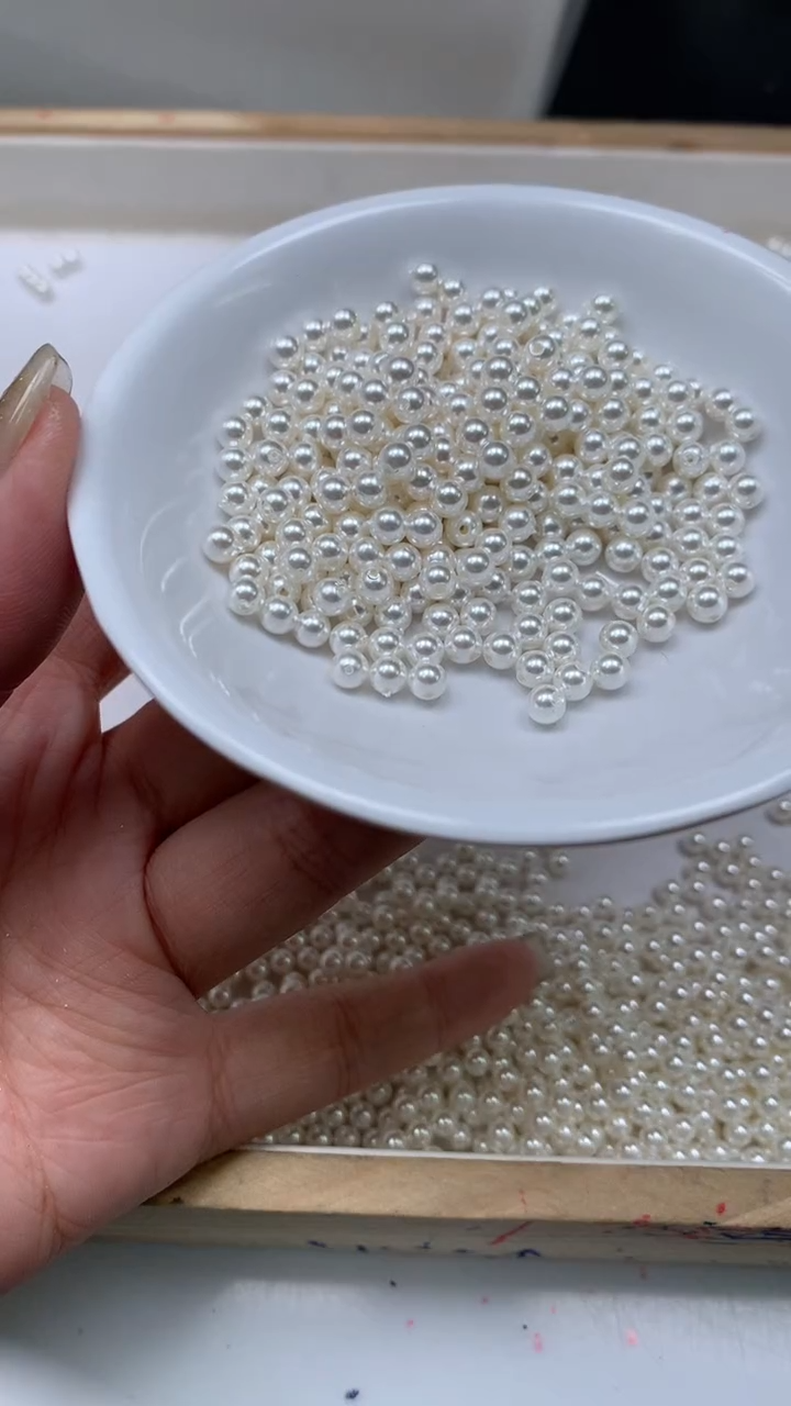 未镶嵌散珠拼合珍珠（马贝珠）B779 白贝珠4mm50个8.8元