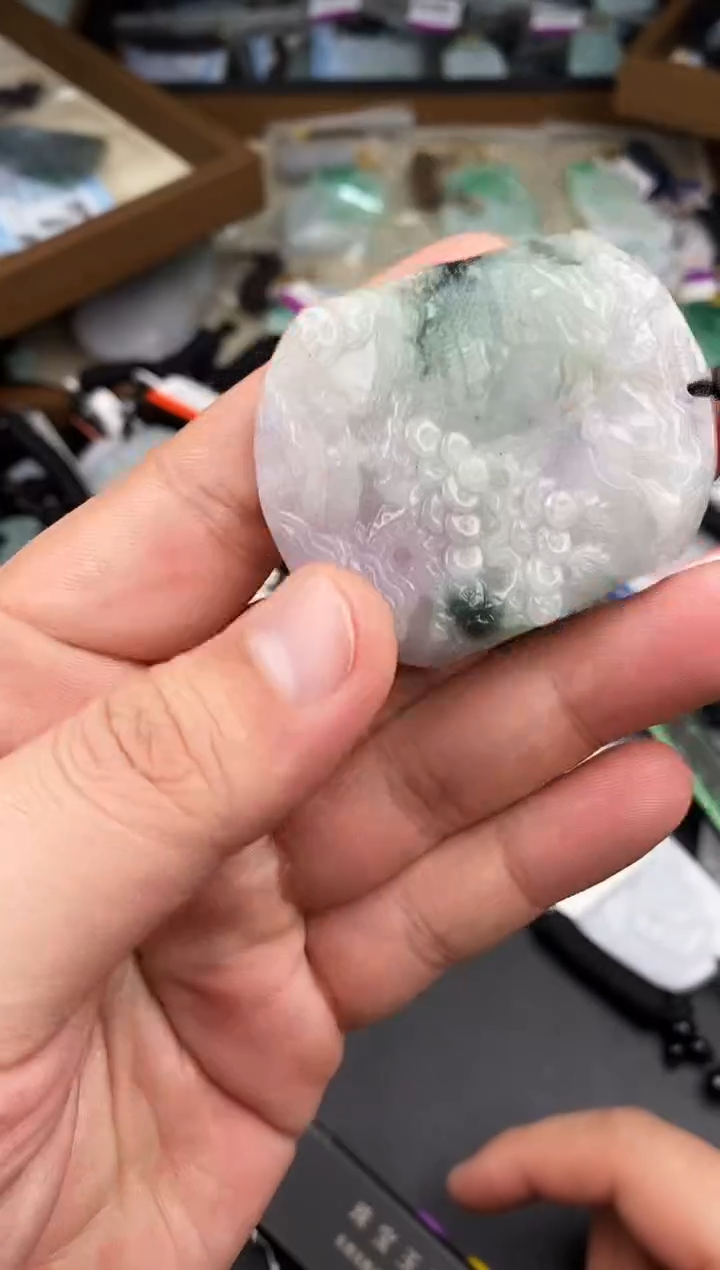 【闪购商品】翡翠颈饰未镶嵌  天然翡翠，一物一图