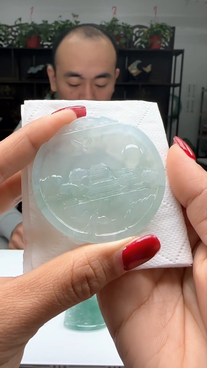 【闪购商品】翡翠颈饰未镶嵌天然翡翠A货吊坠