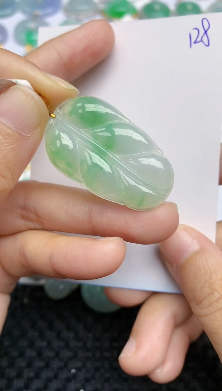 【闪购商品】翡翠挂件18K金镶嵌天然A货翡翠 128