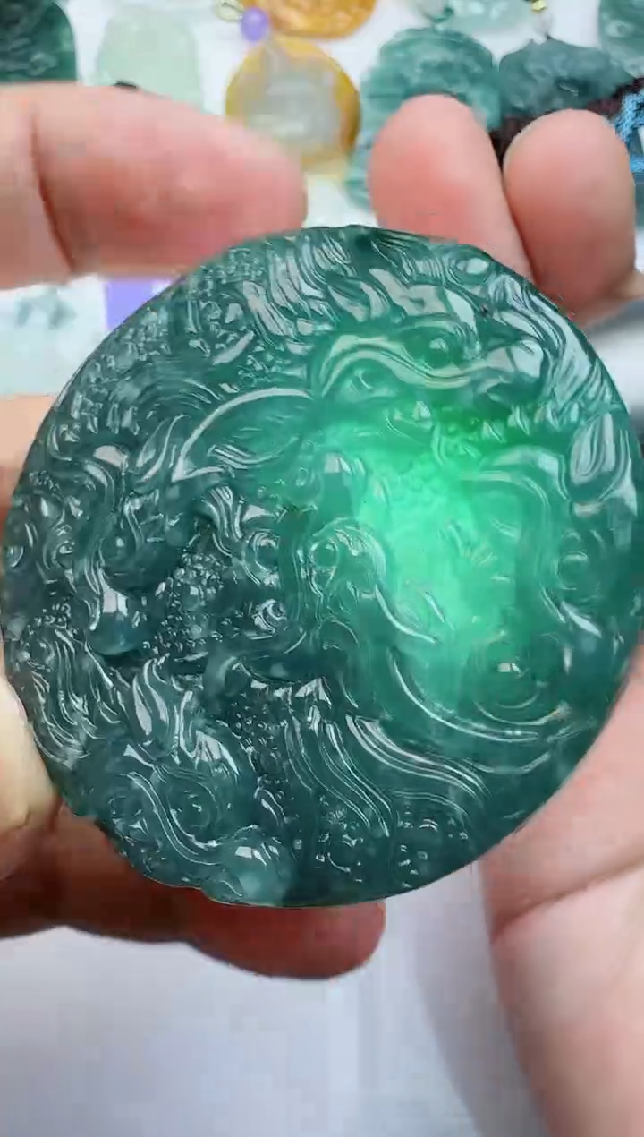 【闪购商品】翡翠颈饰未镶嵌多样性随机发其一