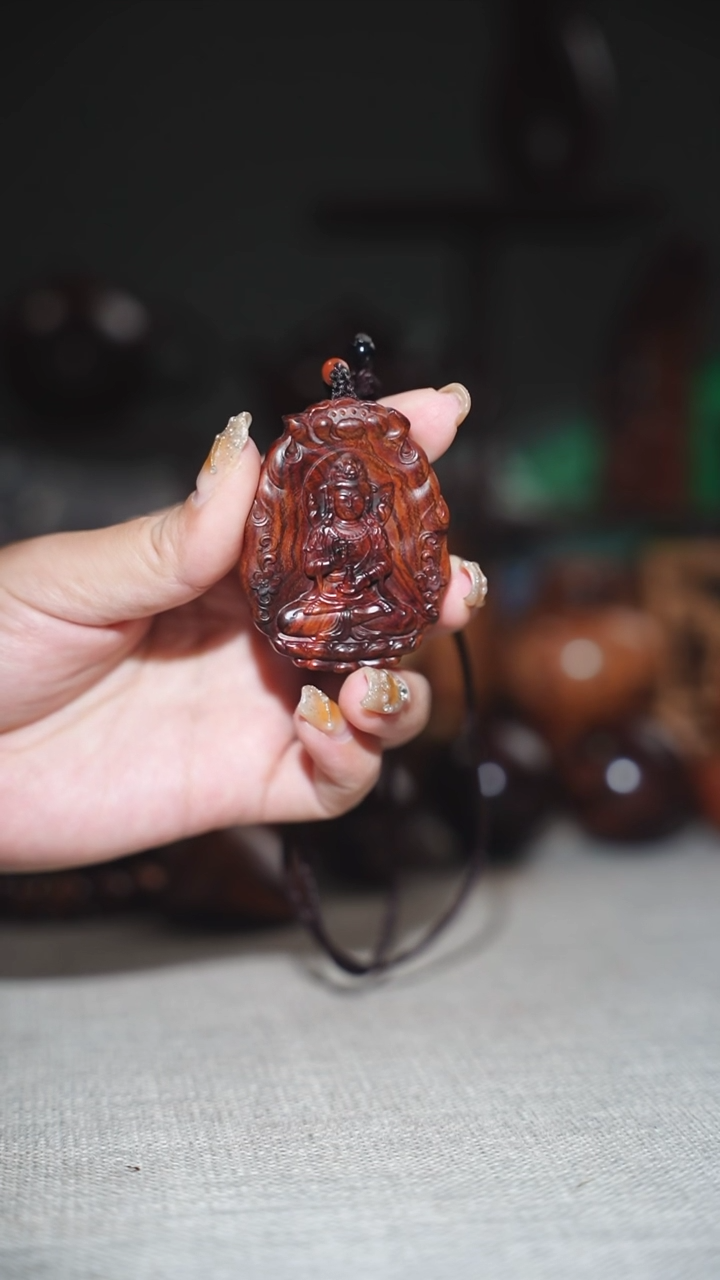 【闪购商品】黄花梨/降香黄檀吊坠观音