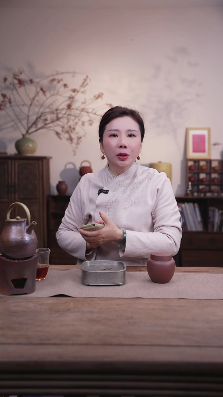 茶壶紫砂香韵罐 