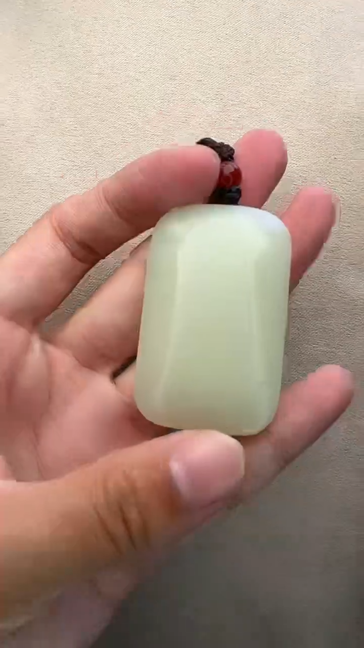 【闪购商品】和田玉颈饰未镶嵌D