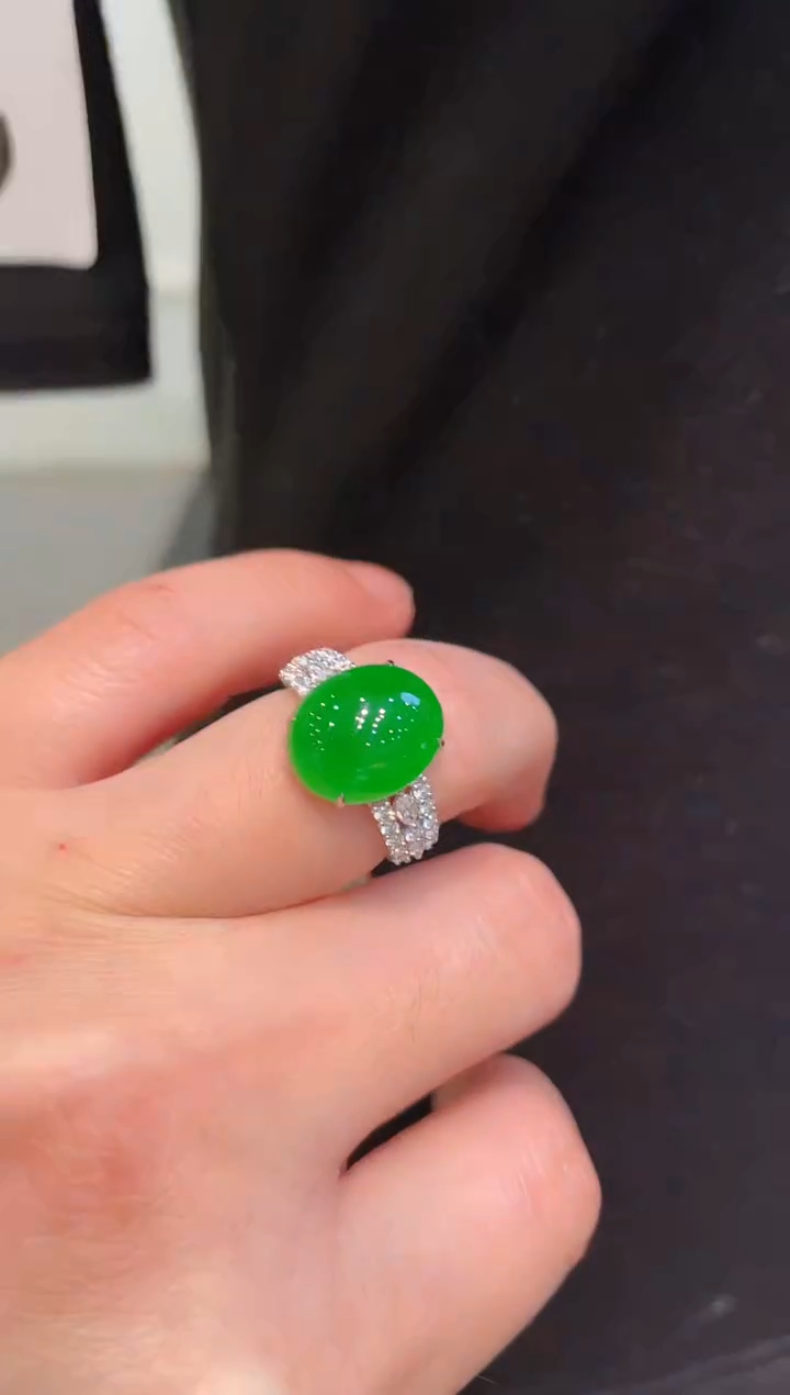 【闪购商品】翡翠颈饰18K金镶嵌A71戒指