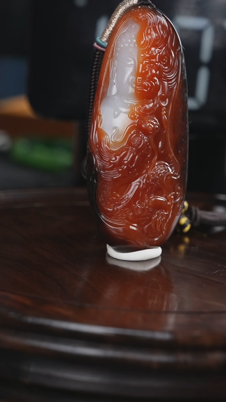 颈饰未镶嵌和田玉奋**生和田玉一念之间