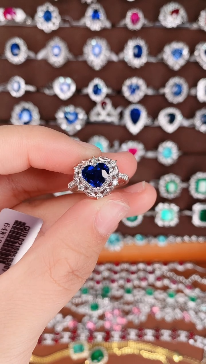 【闪购商品】蓝宝石18K金戒指18K金镶嵌·