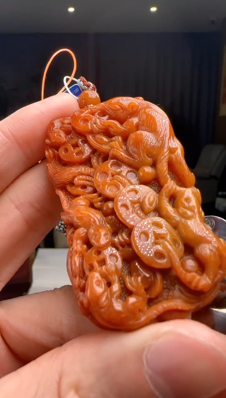 【闪购商品】翡翠吊坠(不含链)未镶嵌DY@@960Q7J03256