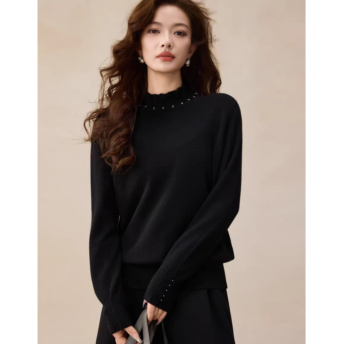 【晴晴精选】秋季新款半高领时尚气质钉珠气质打底针织衫B052#